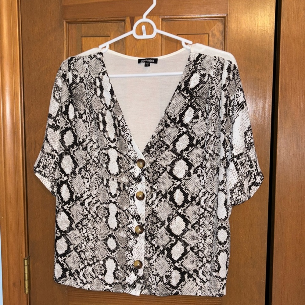 Express snakeskin print t-shirt
